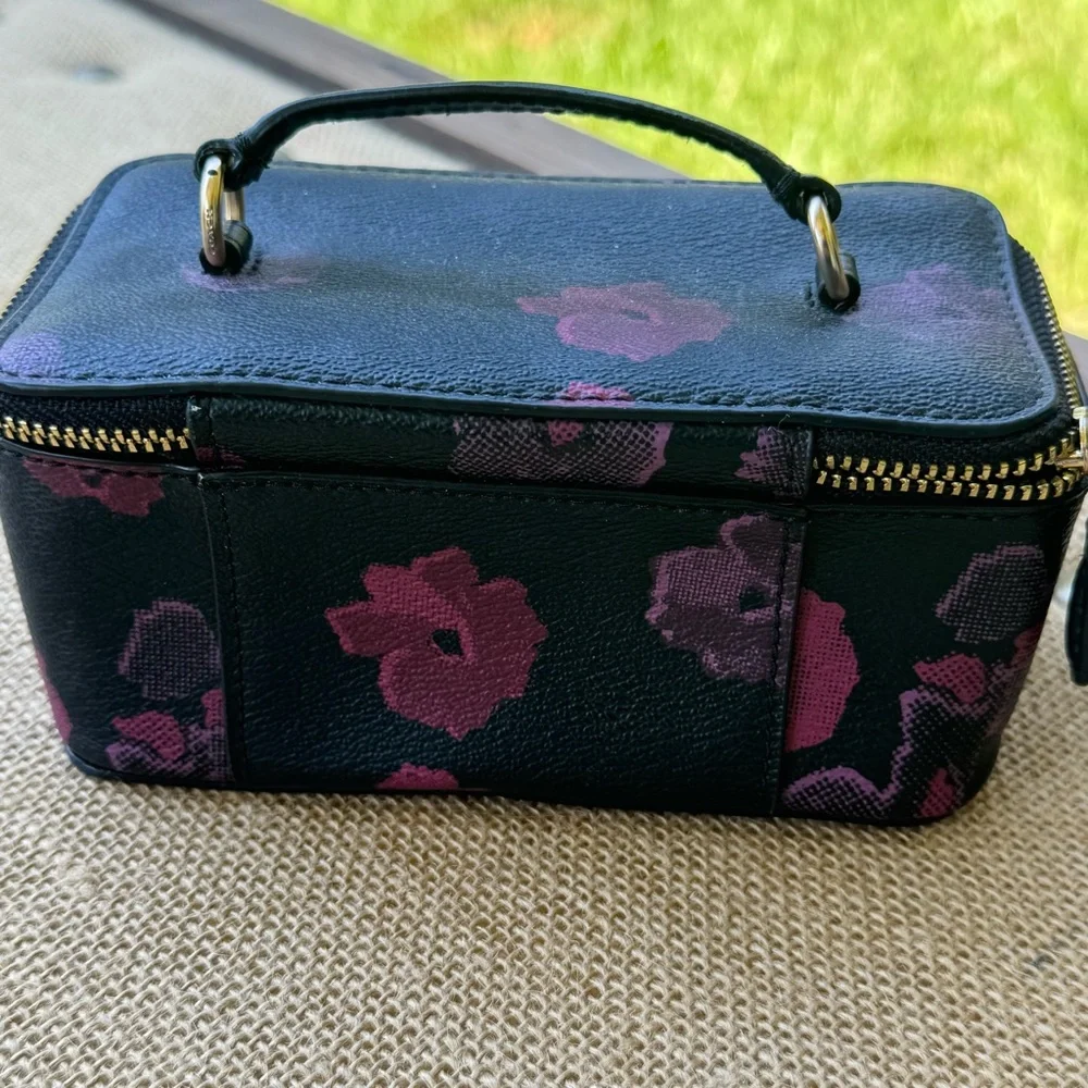 Coach Mini Vanity Jewelry / Make Up Case Black Leather With Flowers - Picture 3 of 7